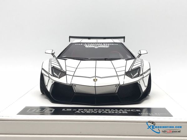 J32-14 MH JUC LAMBORGHINI AVENTADOR LB 1:18 ( WHITE )