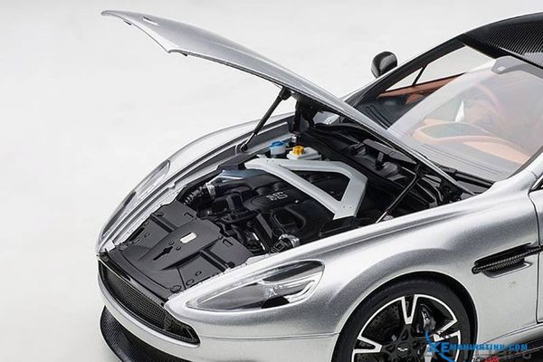 Xe Mô Hình ASTON MARTIN VANQUISH S 2017 (LIGHTNING SILVER) 1/18 AUTOART