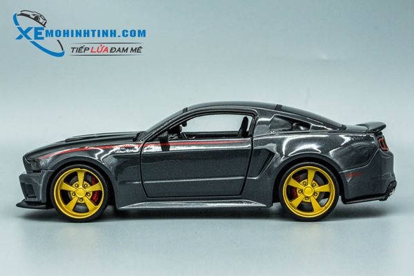 Xe Mô Hình Ford Mustang Streetrace 1:24 Maisto (Xám)