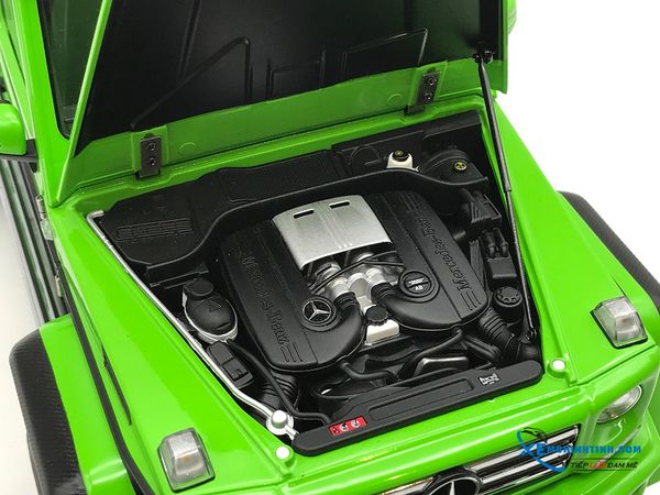 1/18 MERCEDES-BENZ G500 4X4 2 (ALIENGREEN)