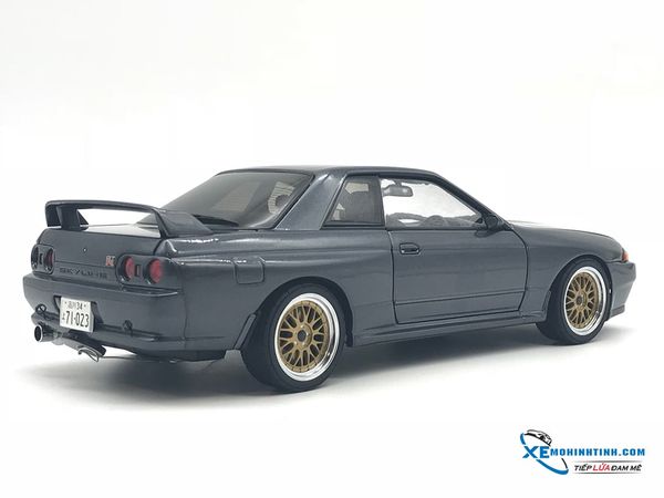 Nissan Skyline GT-R ( R32 ) Wangan Midnight “Reina” Autoart 1:18 (Bạc)