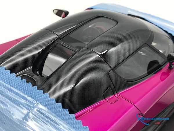 Koenigsegg Agera HH Frontiart 1:18 (Hồng)