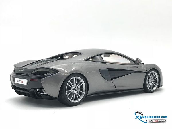 1/18 MCLAREN570S ( BLADE SILVER )