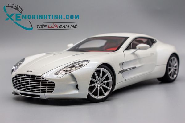 Xe Mô Hình Aston Martin One 77 1:18 Autoart (Trắng)