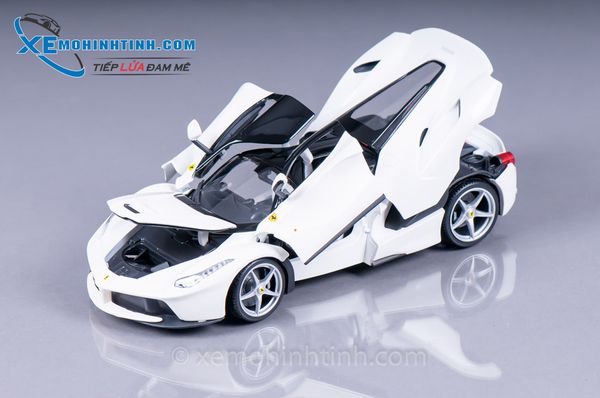 Xe Mô Hình Ferrari Laferrari 1:18 Bburago (Trắng)