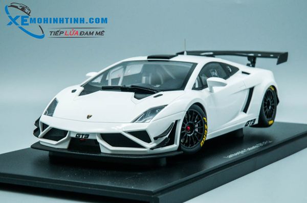 XE MÔ HÌNH LAMBORGHINI GALLARDO GT3 FL2 2013 1:18 AUTOART (TRẮNG)