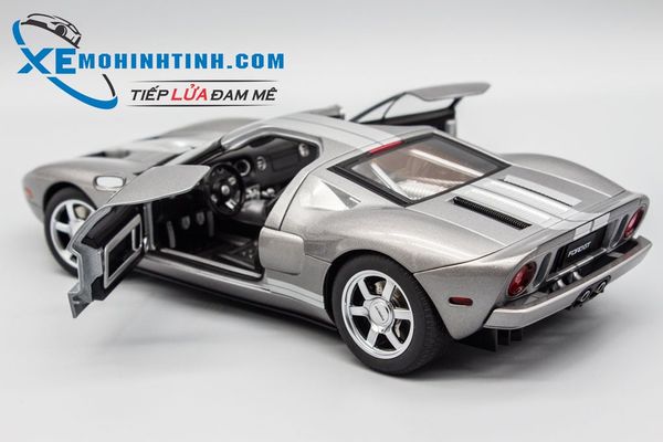 Xe Mô Hình Ford Gt 2004 1:18 Autoart (Bạc)