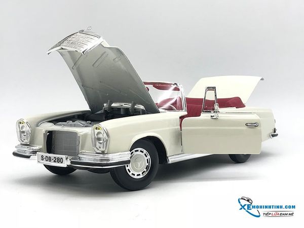 Mercedes-Benz 280SE (1967) 1:18 Maisto Trắng