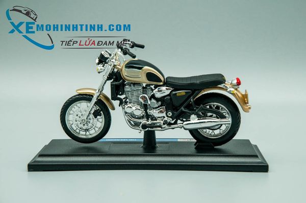 XE MÔ HÌNH TRIUMPH THUNDERBIRD 1:18 MAISTO (BẠC)