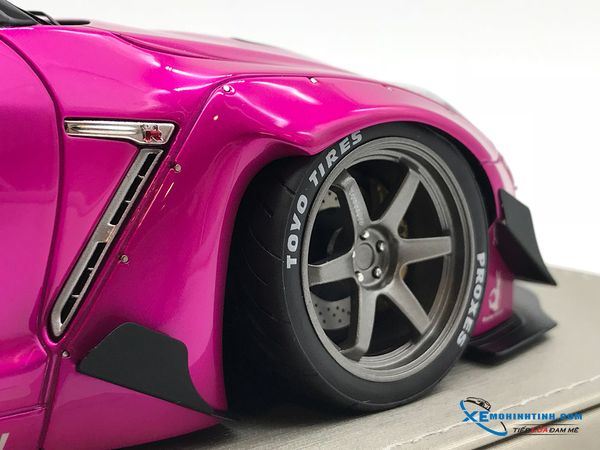 Nissan R35-GTR Rocket Bunny   Make Up 1:18 (Hồng)