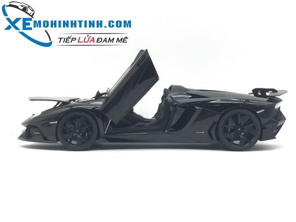 Lamborghini Aventador J Autoart 1:18 (Đen)