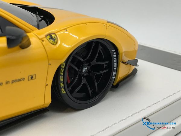 J01-03 MH 1:18 JEC FERRARI 488 LB WALKS (YELLOW) - DA