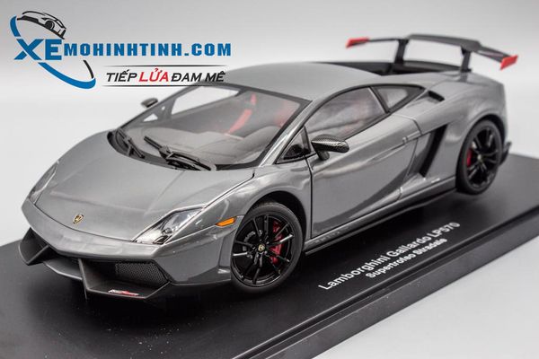 Xe Mô Hình Lamborghini Gallardo Lp570 Supertrofeo Stradale 1:18 Autoart (Xám)