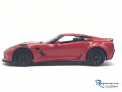 Chevrolet Corvette Grand Sport (Red/White Stripes/Black Fender Hash Marks)