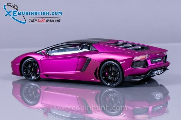 XE MÔ HÌNH LAMBORGHINI AVENTADOR LP700 1:18 WELLY-FX (TÍM)