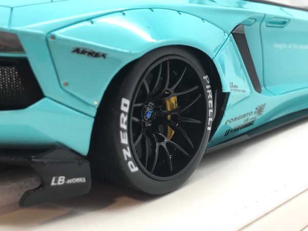 Lamborghini Aventador LB JUC 1:18 (Xanh)