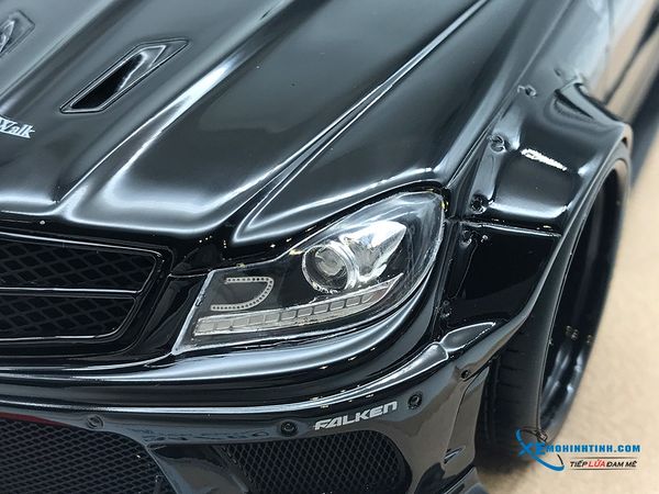 MERCEDES-BENZ C63 LIBERTY WALK ĐEN ĐẾ DA