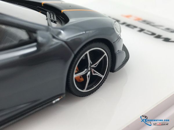 TSM430209 MH TSM-MODEL 1:43 MCLAREN 675LT CHICANE