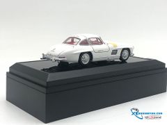 Xe Mô Hình Mercedes-Benz 300SL Dream Power 1:43 ( Trắng )