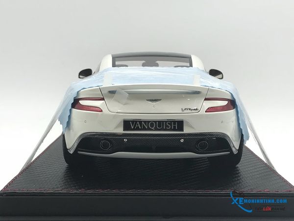 FA008 MH 1:18 FRONTIART ASTON MARTIN VANQUISH COUPE ''OPEN'' (TRẮNG)