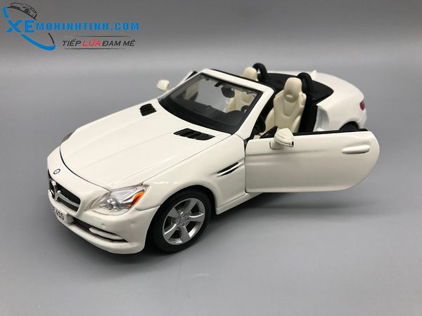 Xe Mô Hình Mercedes-Benz Slk-Class 1:24 Maisto (Trắng)