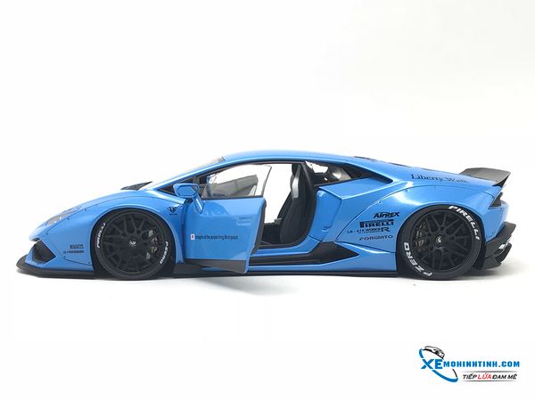 1/18 LIBERTY WALK LB-WORKS LAMBORGHINI HURACAN (METALLIC SKY BLUE)