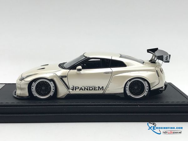 Nissan GTR-R35 PanDem Iginition Model 1:43 (Trắng)