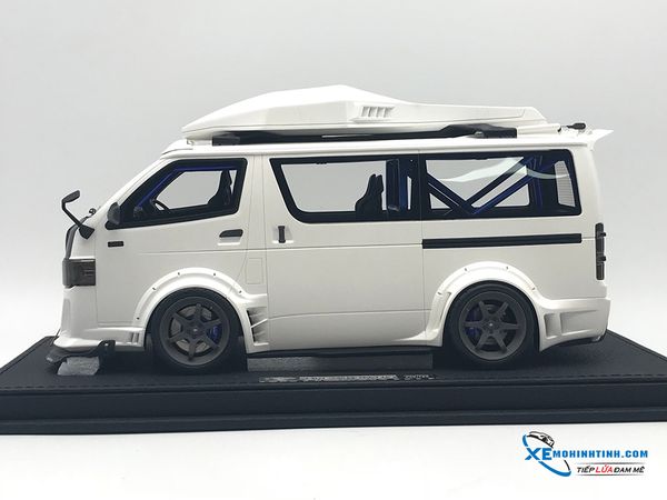 Toyota  Hiace D550 Wide Body Concept Dreamwalker 1:18 (Trắng)