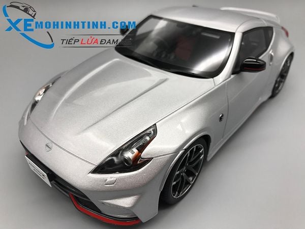 XE MÔ HÌNH NISSAN FAIRLADY Z NISMO Z34 1:18 GTSPIRIT (BẠC)