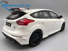 XE MÔ HÌNH FORD FOCUS RS 2015 1:18 OTTO (TRẮNG)