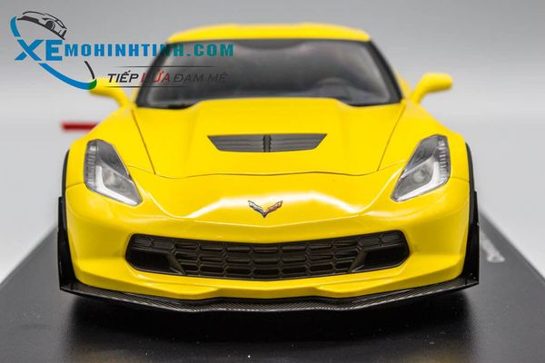 XE MÔ HÌNH CHEVROLET CORVETTE C7 Z06 1:18 AUTOART (VÀNG)