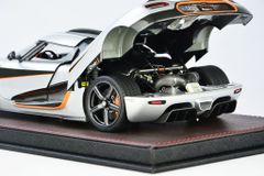 Koenigsegg One:1  Frontiart 1:18 ( Bạc ) FULL OPEN