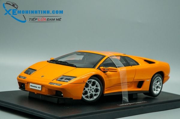 XE MÔ HÌNH LAMBORGHINI DIABLO 6.0 1:18 AUTOART (CAM)