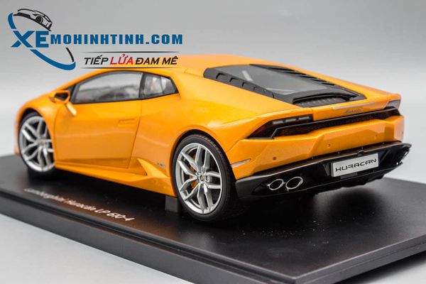 XE MÔ HÌNH LAMBORGHINI HURACAN 1:18 AUTOART (CAM)