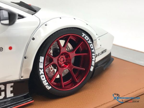 Lamborghini Murcielago LP640 Liberty Walks 1:18 (Trắng-Da)