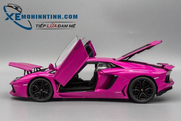 XE MÔ HÌNH LAMBORGHINI AVENTADOR 1:18 AUTOART (HỒNG)