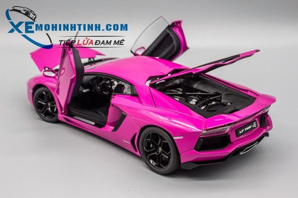 XE MÔ HÌNH LAMBORGHINI AVENTADOR 1:18 AUTOART (HỒNG)