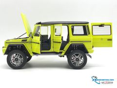 1/18 MERCEDES-BENZ G500 4X4 2 (YELLOW)