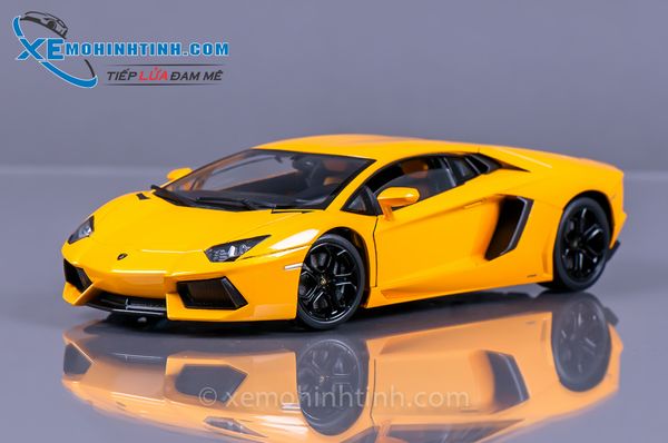 Xe Mô Hình Lamborghini Aventador Lp700-4 1:18 Welly-Fx (Vàng)