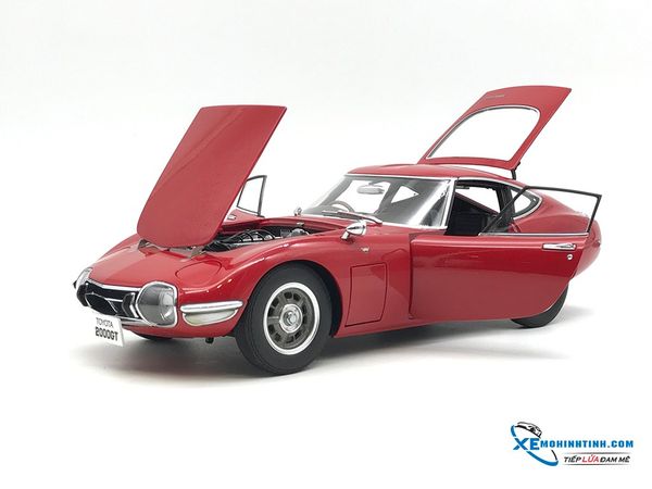 1/18 TOYOTA 2000 GT (RED)