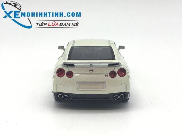 HỘP XE MÔ HÌNH WELLY NISSAN GT-R MỞ CỬA (TRẮNG)