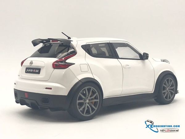 1/18 NISSAN JUKE R 2.0 (WHITE)