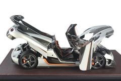 Koenigsegg One:1  Frontiart 1:18 ( Bạc ) FULL OPEN