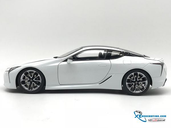 Lexus LC500 Autoart 1:18 (Trắng)