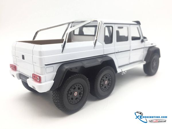 XE MÔ HÌNH MERCEDES-BENZ G63 6X6 1:24 WELLY ( TRẮNG )