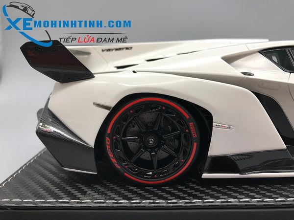 XE MÔ HÌNH LAMBORGHINI VENENO 1:18 FRONTIART (TRẮNG)