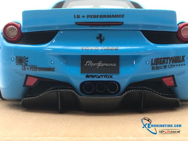 Ferrari 458 Liberty Walk 1:18 (Xanh)