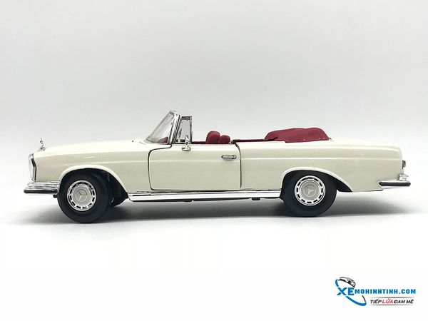 Mercedes-Benz 280SE (1967) 1:18 Maisto Trắng