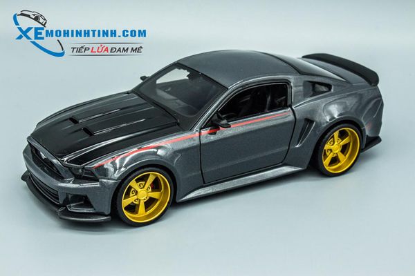 Xe Mô Hình Ford Mustang Streetrace 1:24 Maisto (Xám)