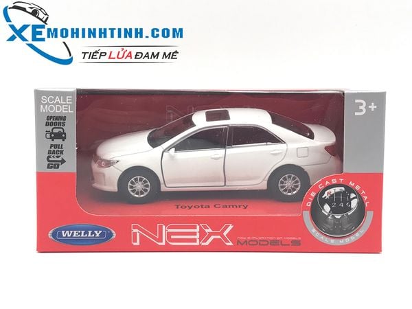 HỘP XE MÔ HÌNH Toyota Camry WELLY 1:36 (Trắng)